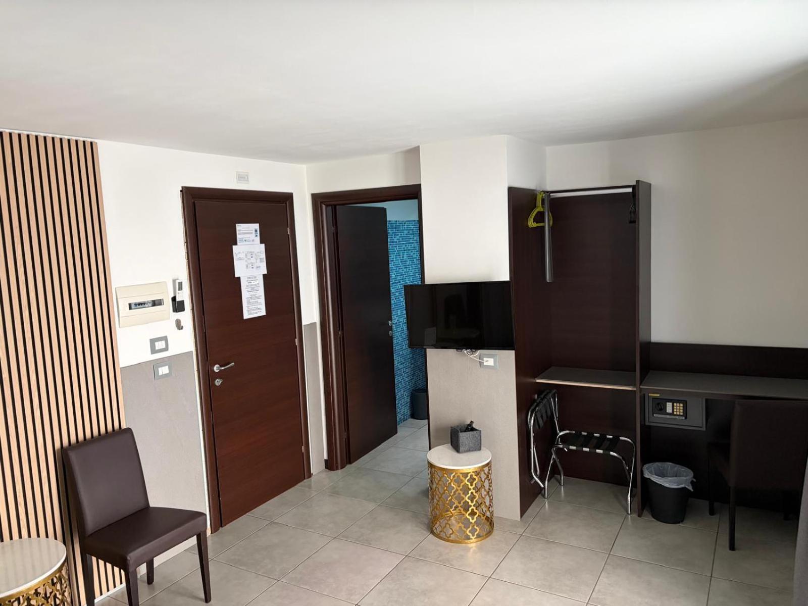 Villa Camilla Milano Easy Rooms Metro 4 — Foto 3